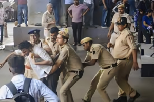 दिल्ली के यूपीएससी कोचिंग हब में स्थित पुलिस बूथ का दृश्य