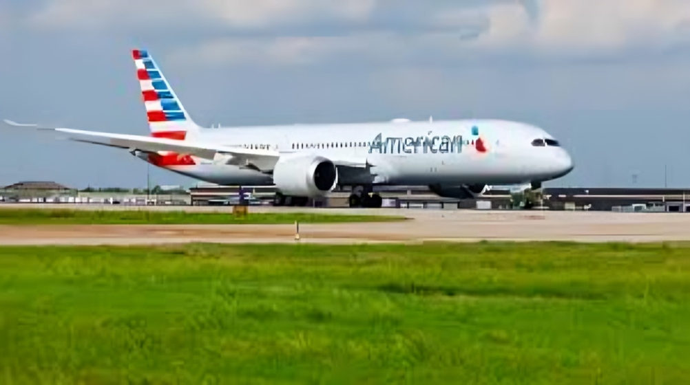 American Airlines Flight AA293 Diverts to Baku Following In-Flight Medical Emergency