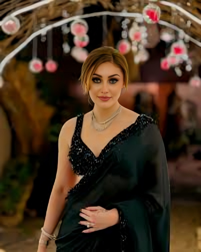 Shefali Jariwala’s Untimely Passing at 42: Celebrating a Pop Culture Icon