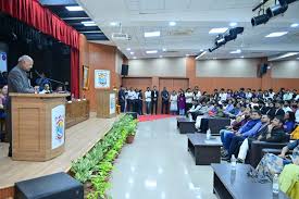 Students attending a lecture in a Hansraj College classroom