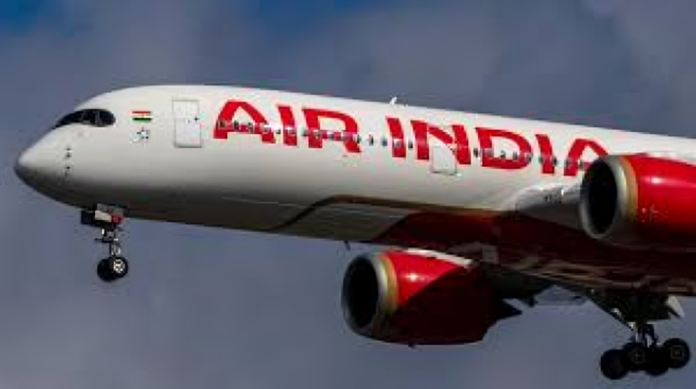 Air India Boeing 787-8 Dreamliner AI315 Returns to Hong Kong Mid-Flight Amid Technical Glitch
