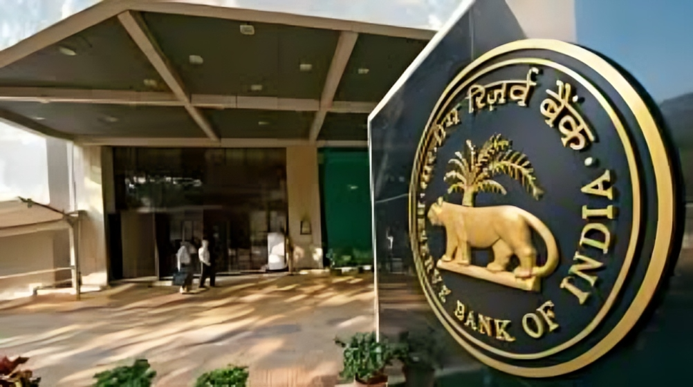RBI mandates 10% loan retention in final co-lending norms for banks, NBFCs