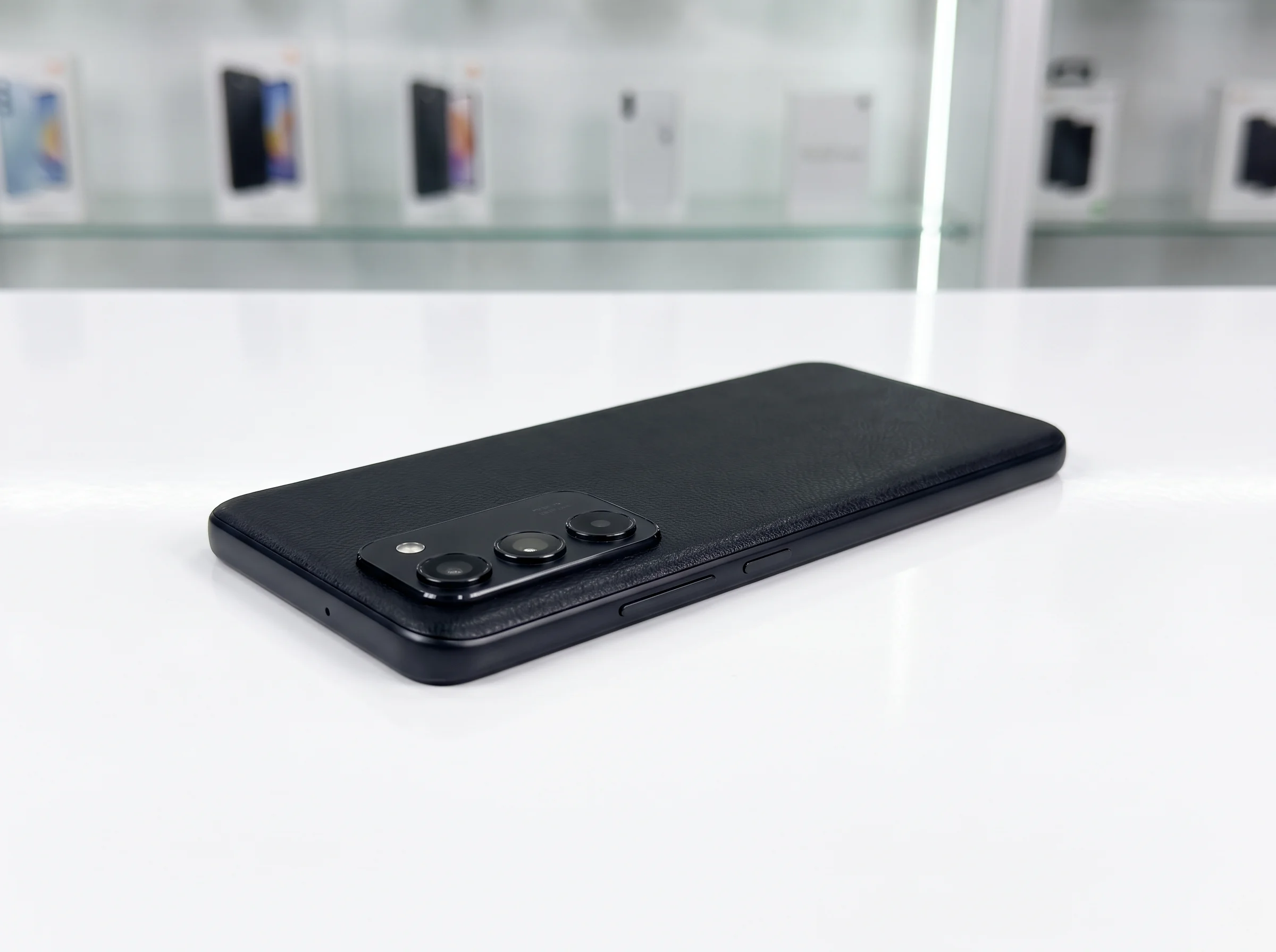 गैलेक्सी F70 प्रो का Geekbench लिस्टिंग में खुलासा, जल्द होगा लॉन्च